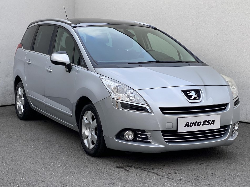 Peugeot 5008 1.6 HDi  Family