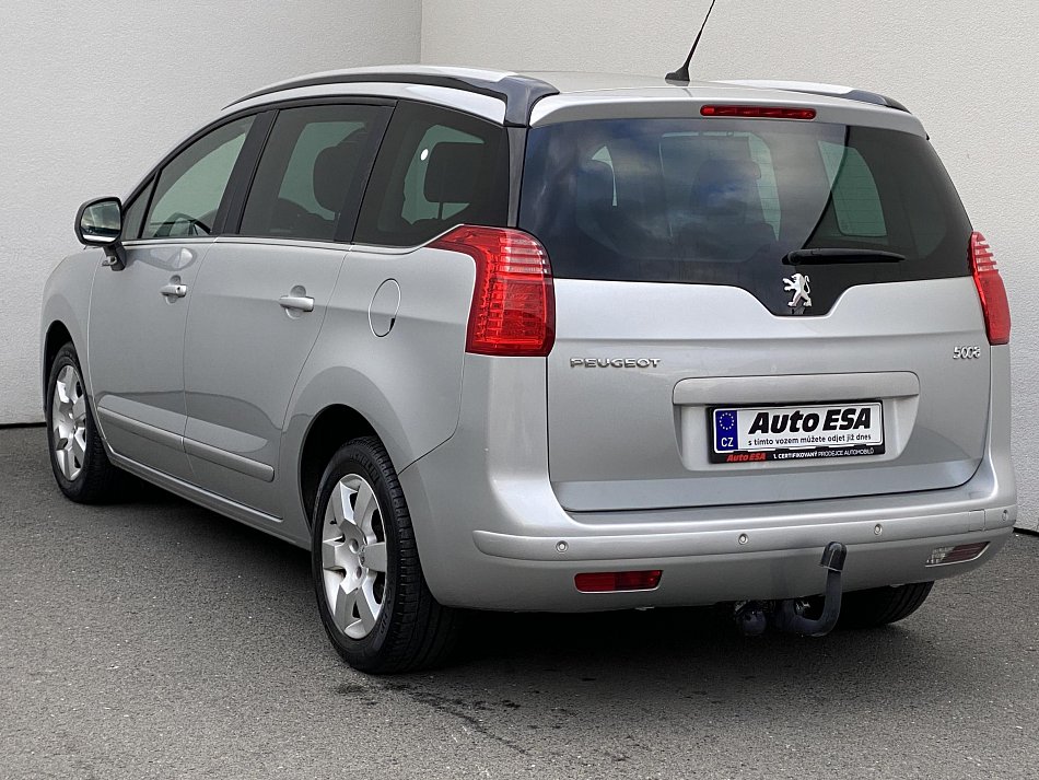 Peugeot 5008 1.6 HDi  Family