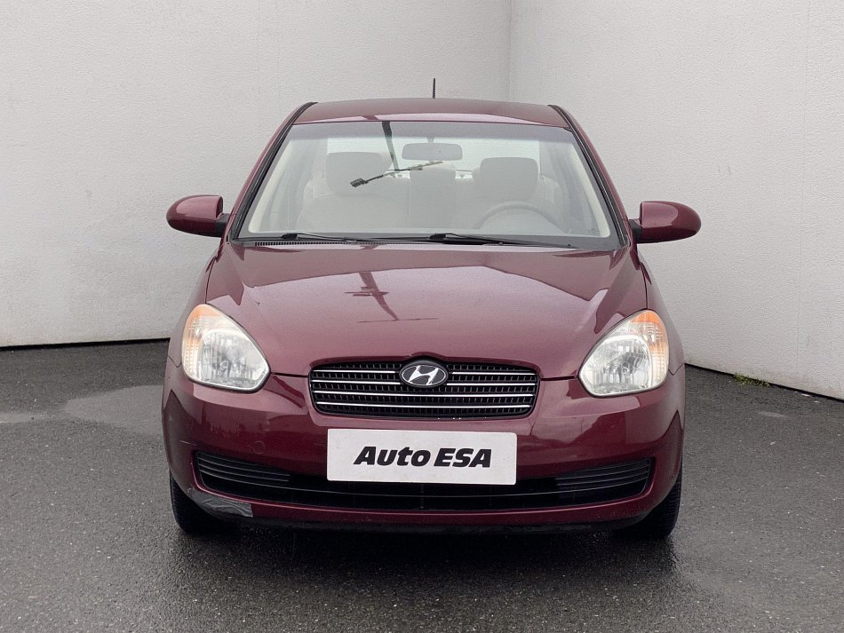 Hyundai Accent 1.4i 