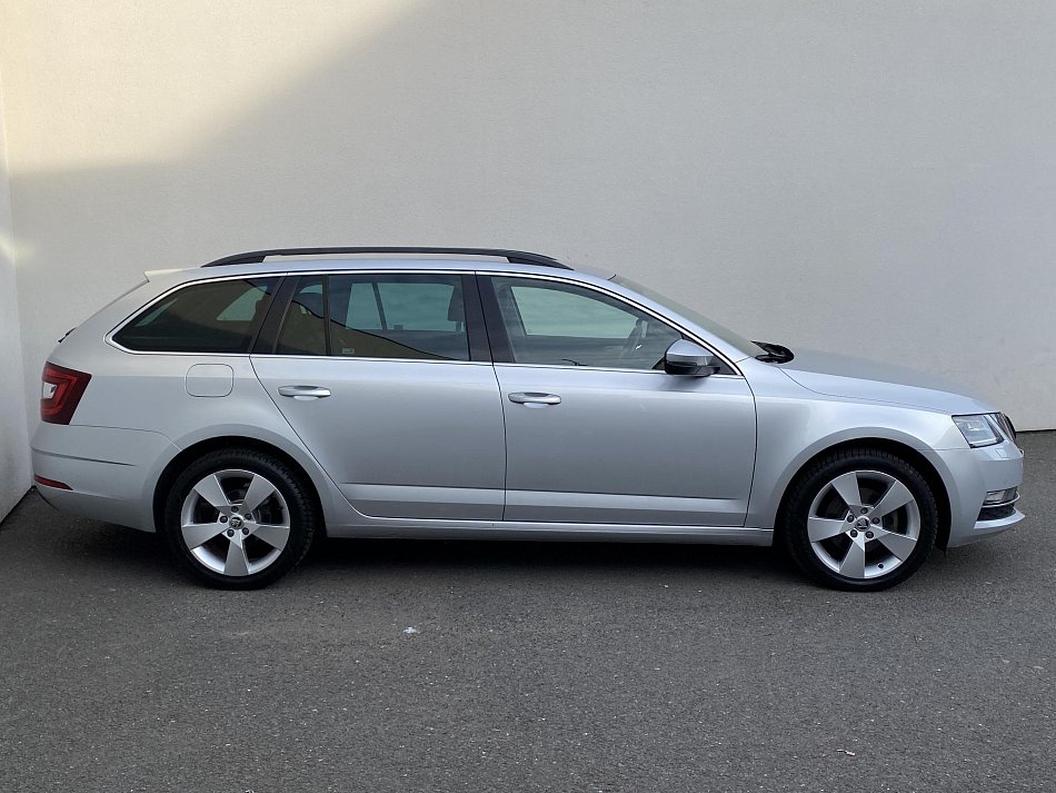 Škoda Octavia III 2.0 TDi Style