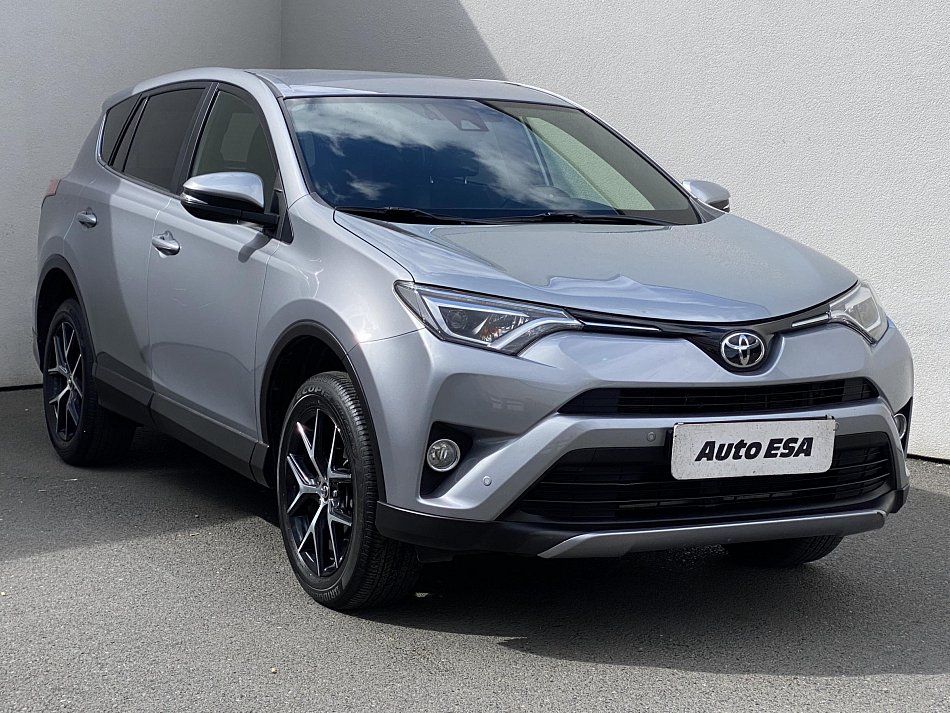 Toyota RAV4 2.0 VVT-i  AWD