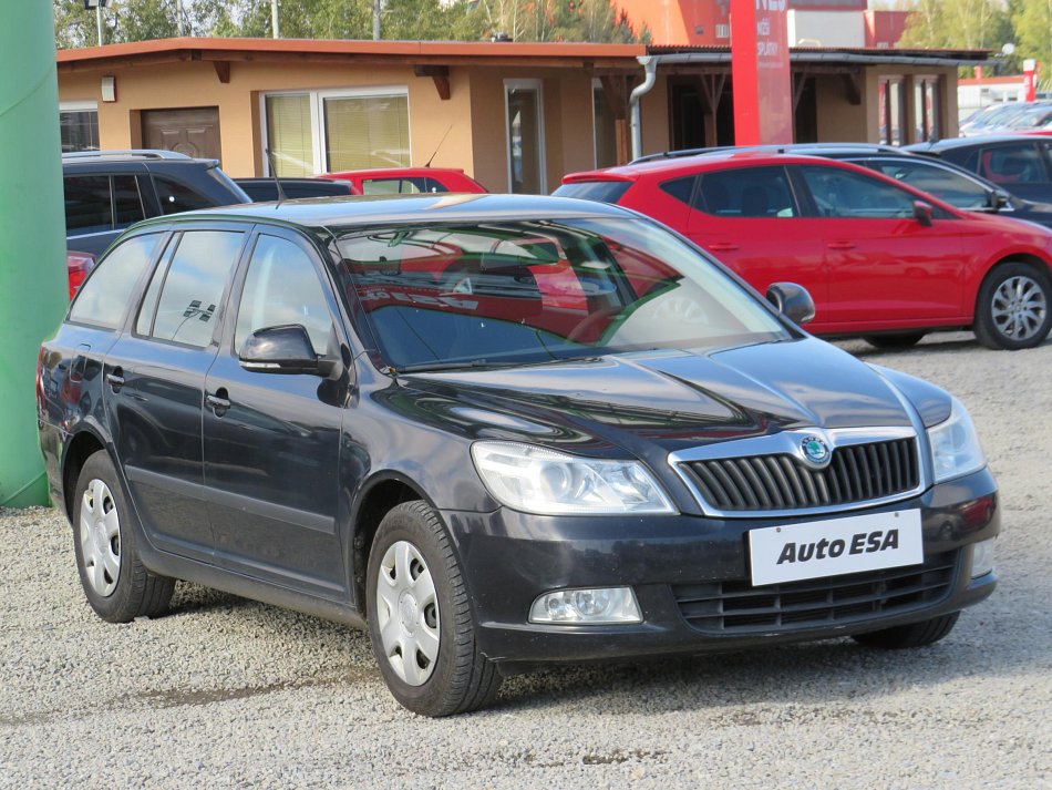 Škoda Octavia II 1.6 TDi Elegance