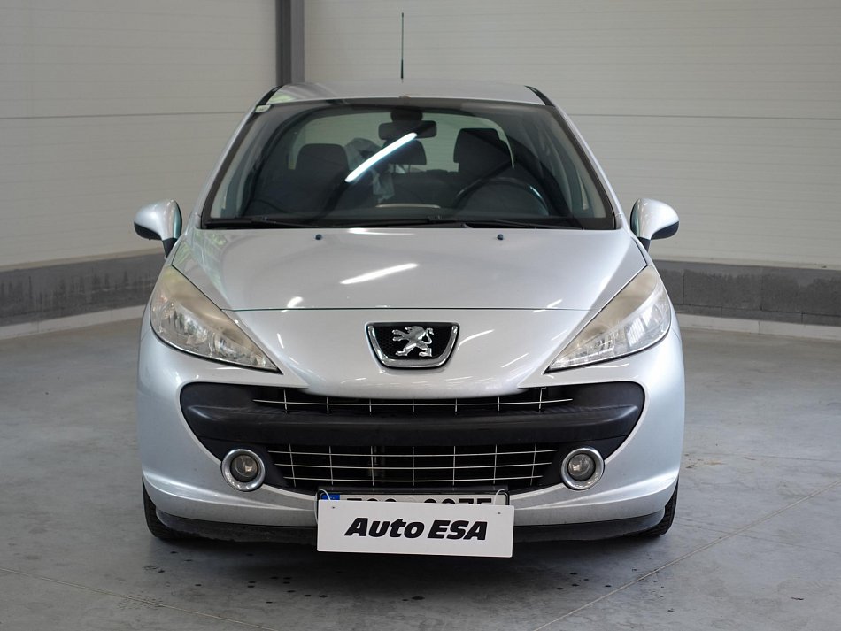 Peugeot 207 1.6i 