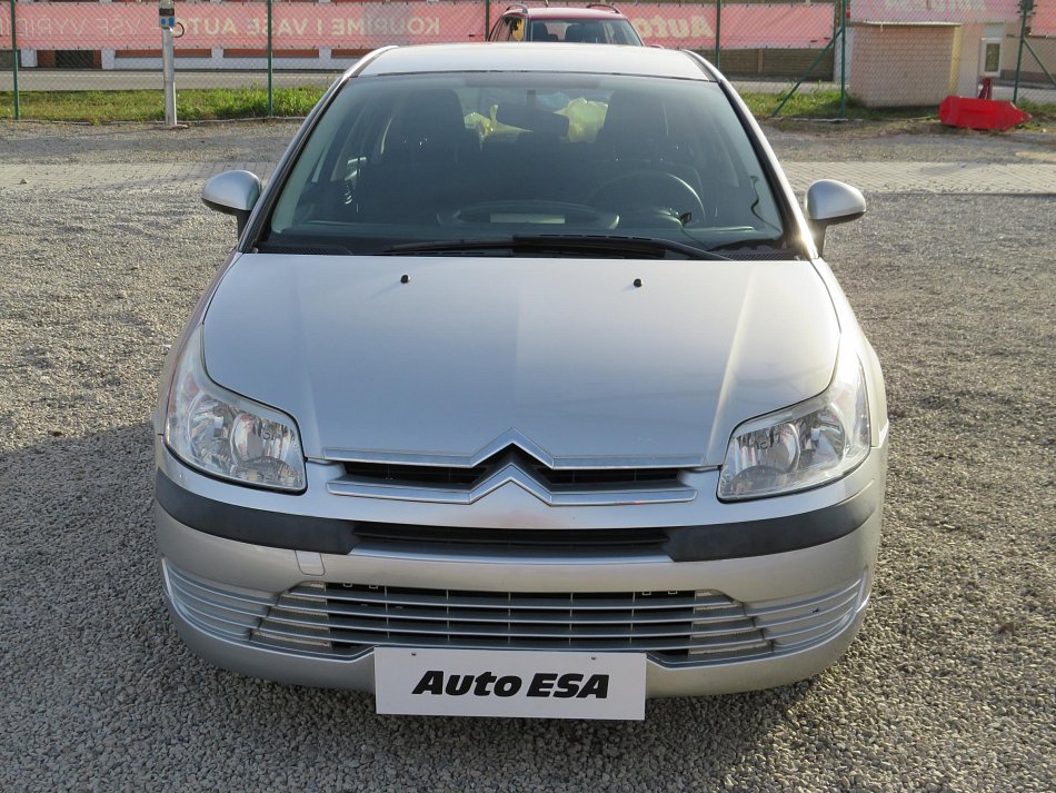 Citroën C4 1.4i 