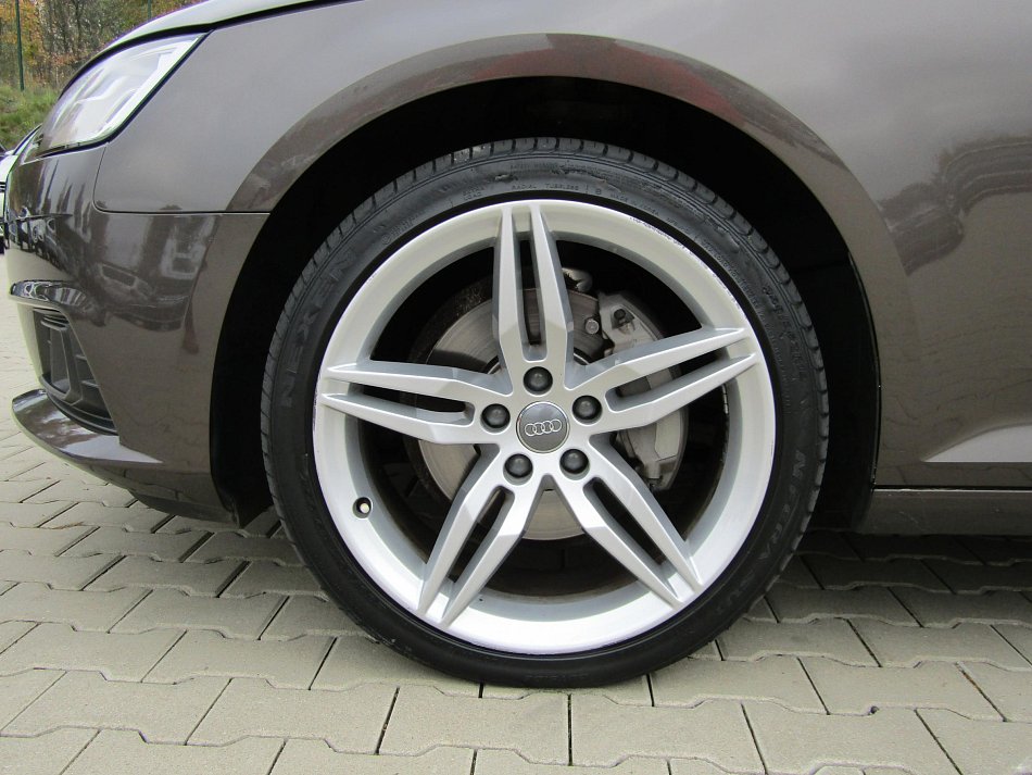 Audi A4 2.0 TDI  Avant