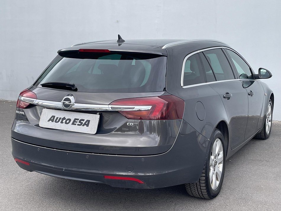 Opel Insignia 2.0CDTi Sport