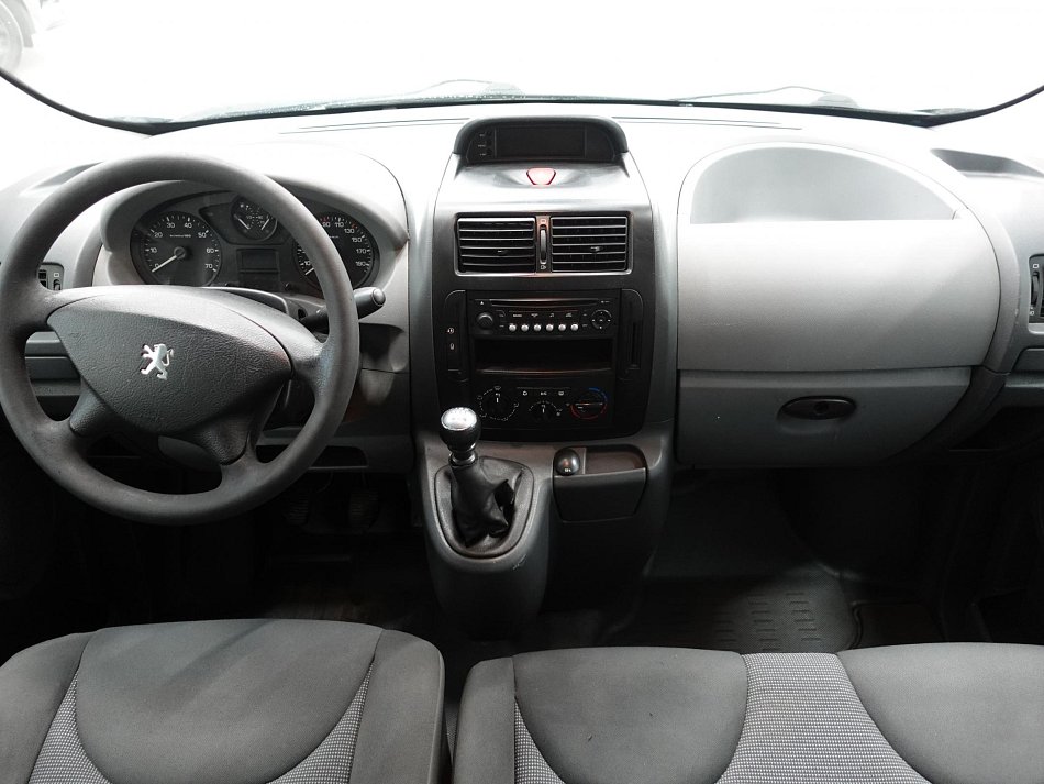 Peugeot Expert 2.0HDI  6míst