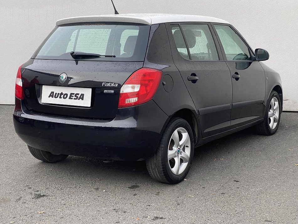 Škoda Fabia II 1.2 TSi Ambiente