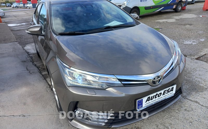 Toyota Corolla 1.6i 