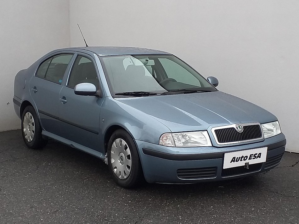 Škoda Octavia 1.6i Tour