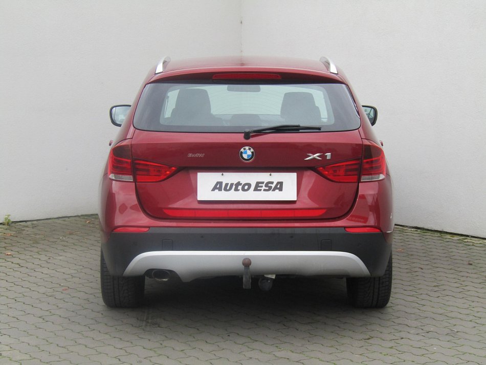 BMW X1 2.0d  SDrive 18d