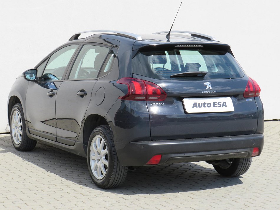 Peugeot 2008 1.2 PT 