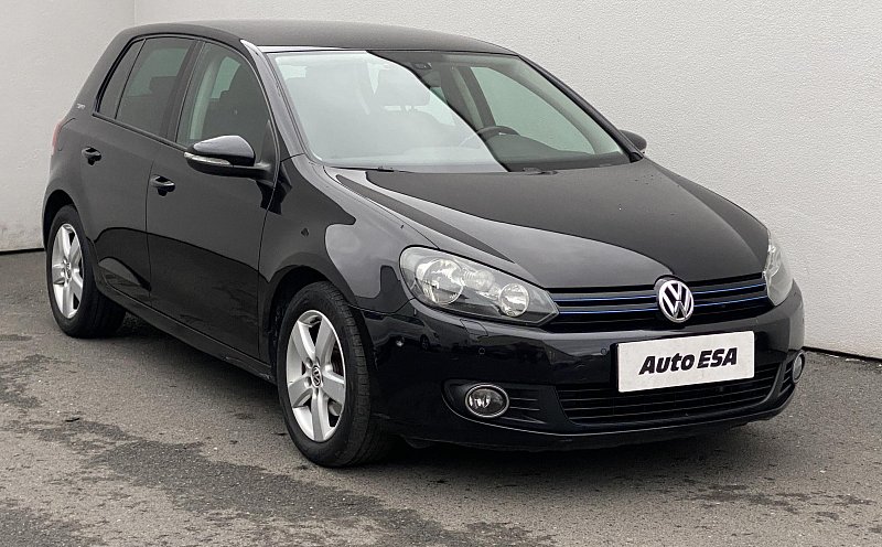 Volkswagen Golf 1.6 TDi 