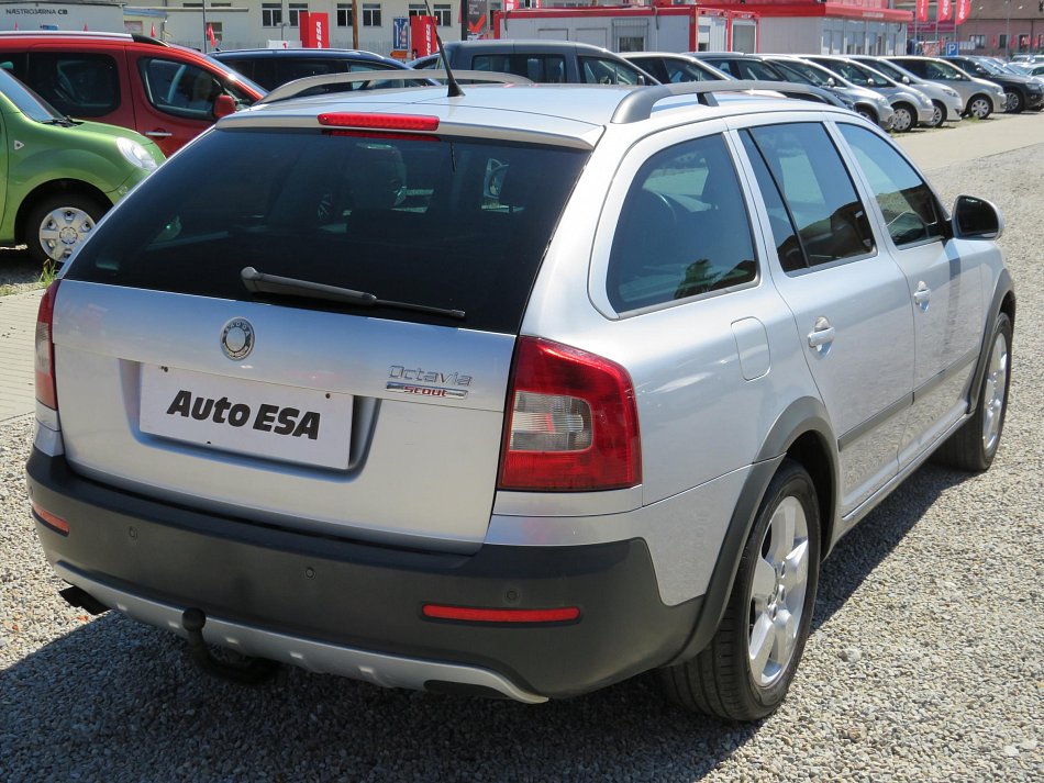 Škoda Octavia II 2.0 TDi Scout