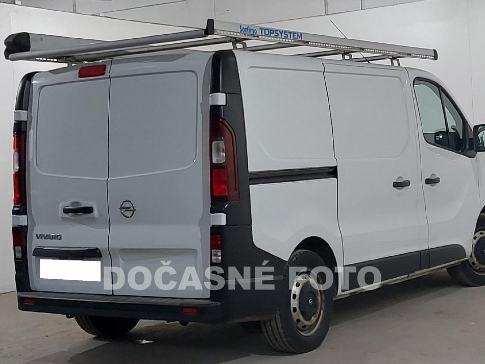 Opel Vivaro 1.6CDTi  DÍLNA