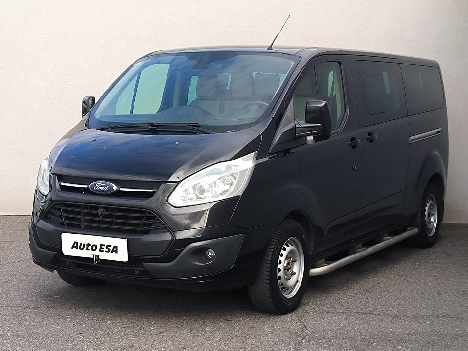 Ford Tourneo Custom 2.2TDCi Titanium L2