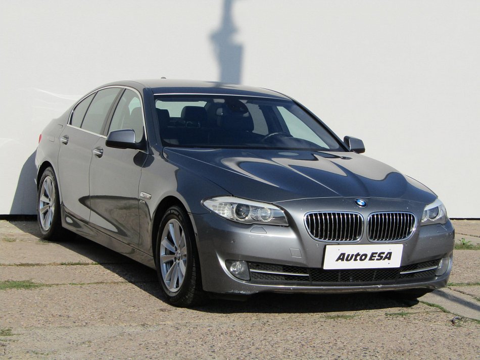 BMW Řada 5 3.0D  530d XDrive