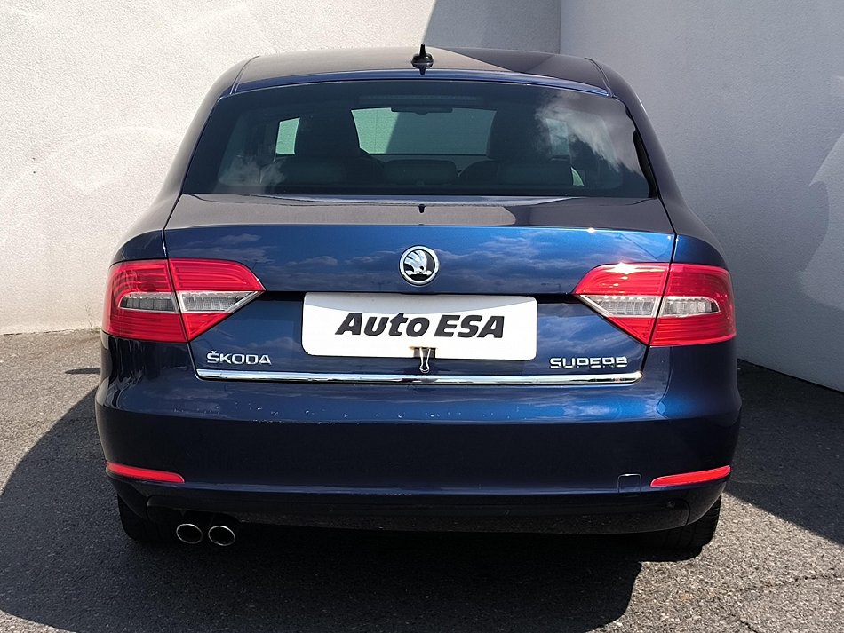 Škoda Superb II 2.0 TDi Elegance 4x4