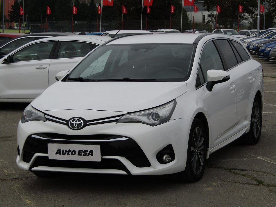 Toyota Avensis 2.0D-4D 