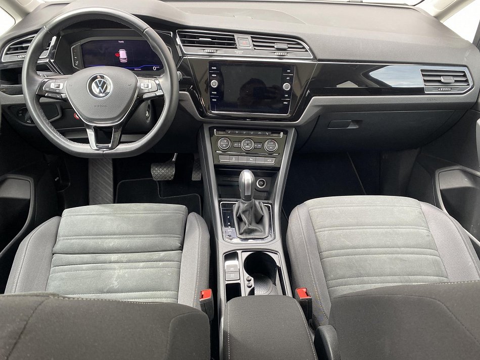 Volkswagen Touran 1.5TSi 