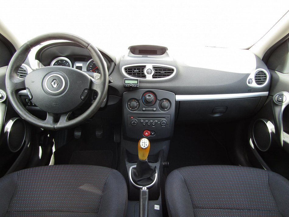 Renault Clio 1.2i 