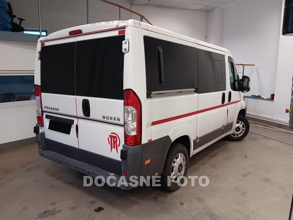 Peugeot Boxer 2.2hdi  9 míst