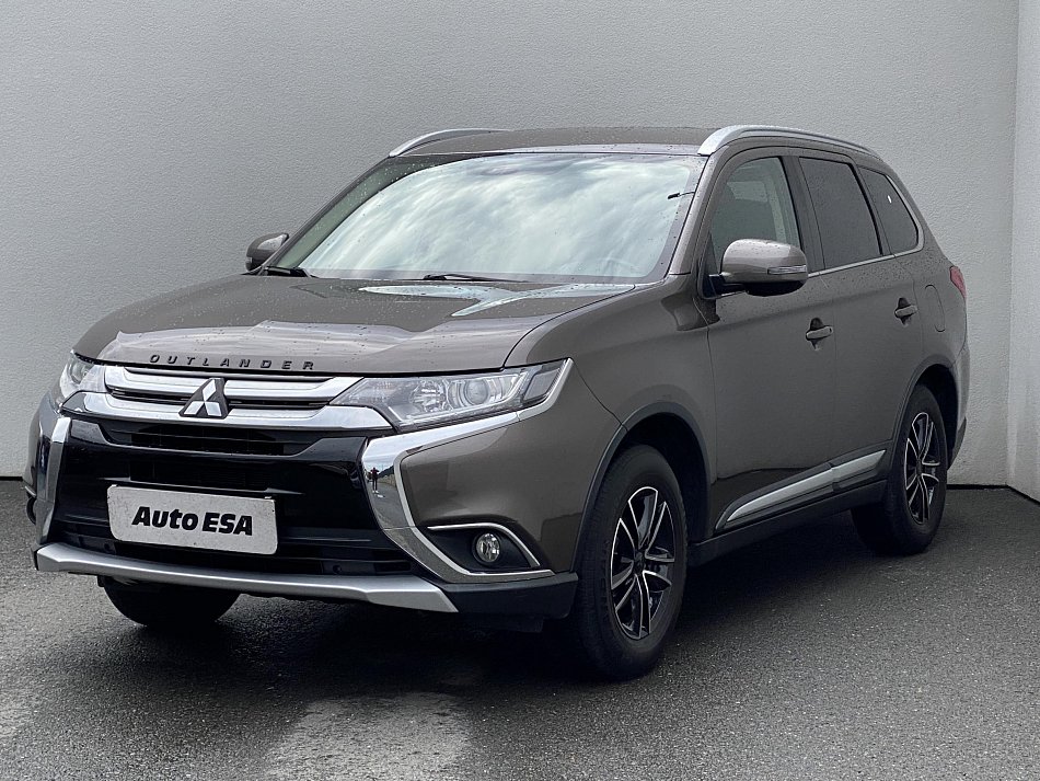 Mitsubishi Outlander 2.0 MiVEC  2WD