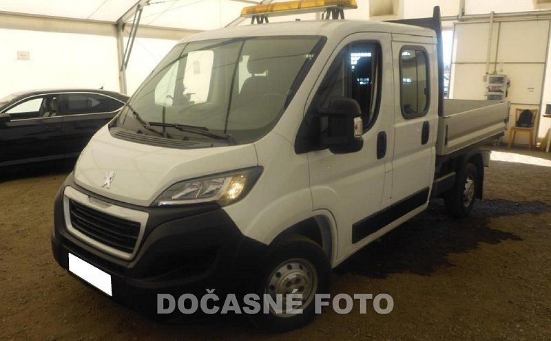 Peugeot Boxer 2.2HDi  7míst VALNÍK