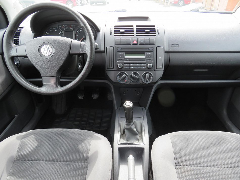 Volkswagen Polo 1.2 i 