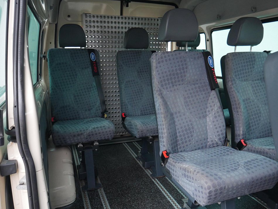 Ford Transit 2.2TDCi Trend L3 9míst