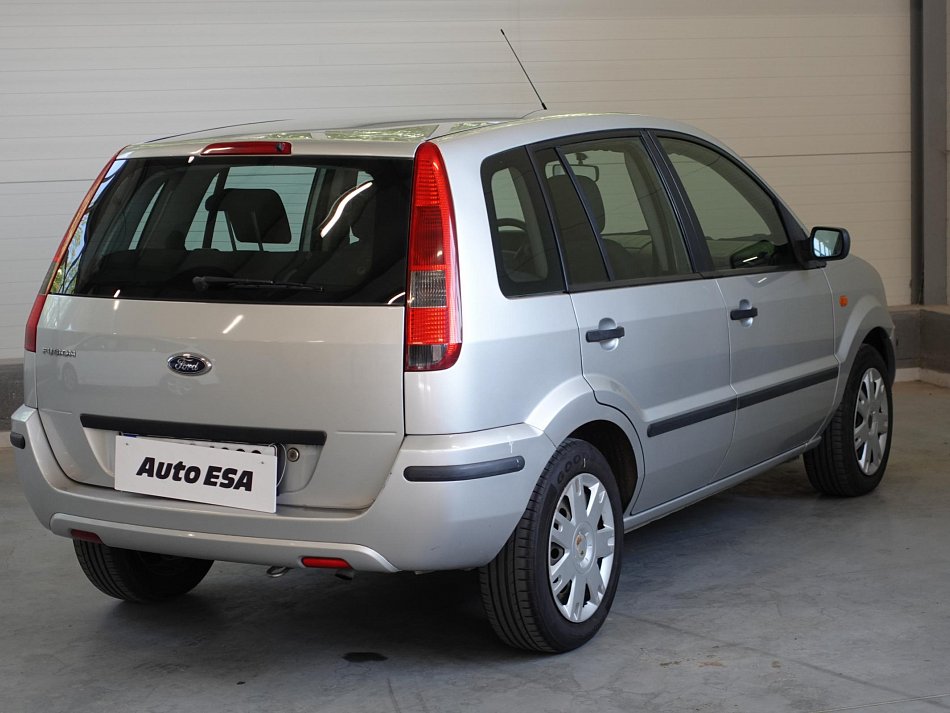 Ford Fusion 1.4i 