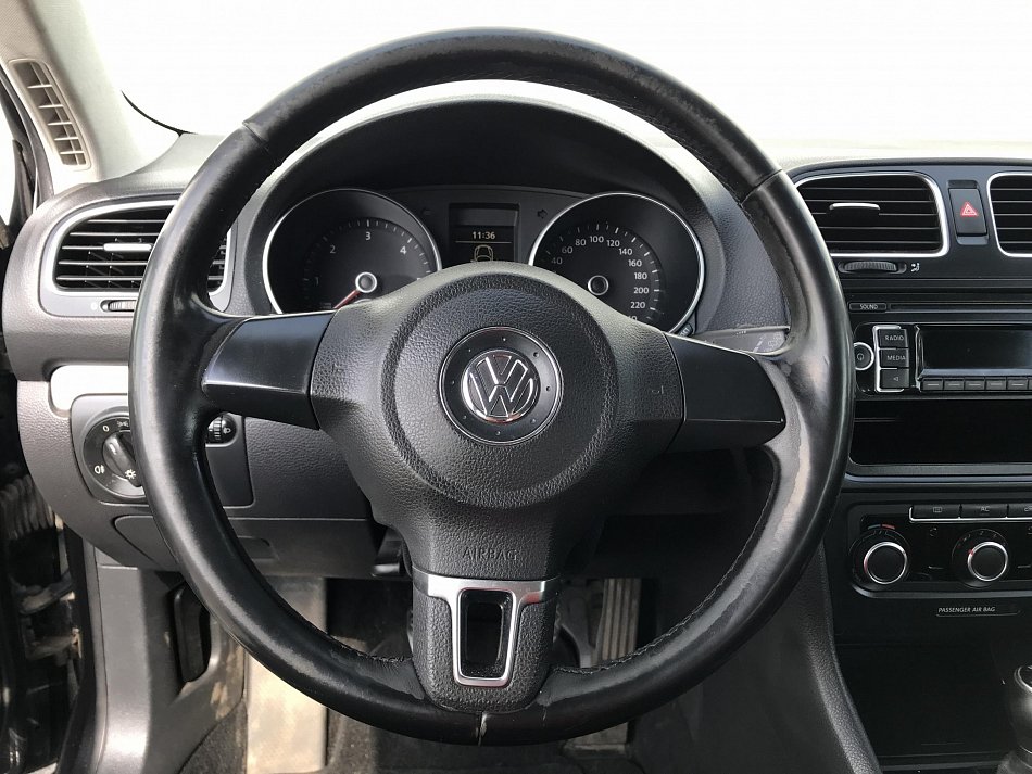 Volkswagen Golf 1.6TDi 