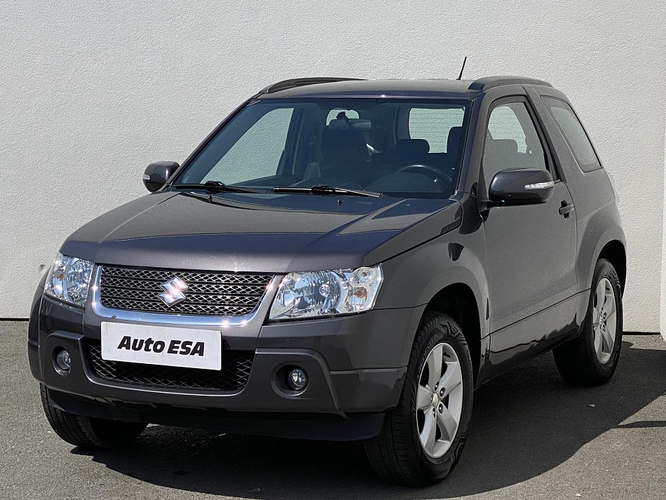 Suzuki Grand Vitara 2.4 i  4X4