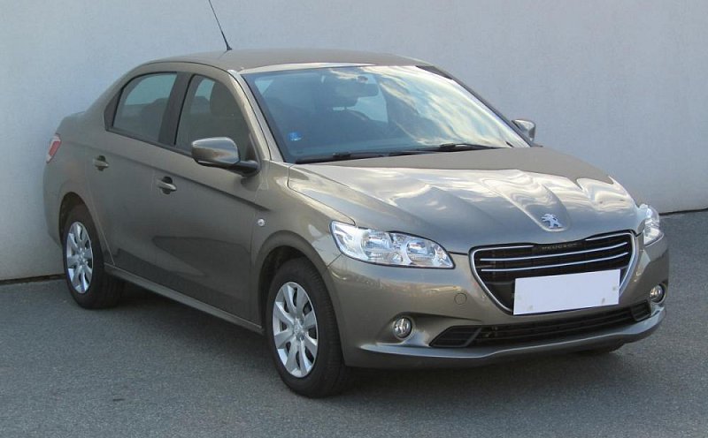 Peugeot 301 1.6 