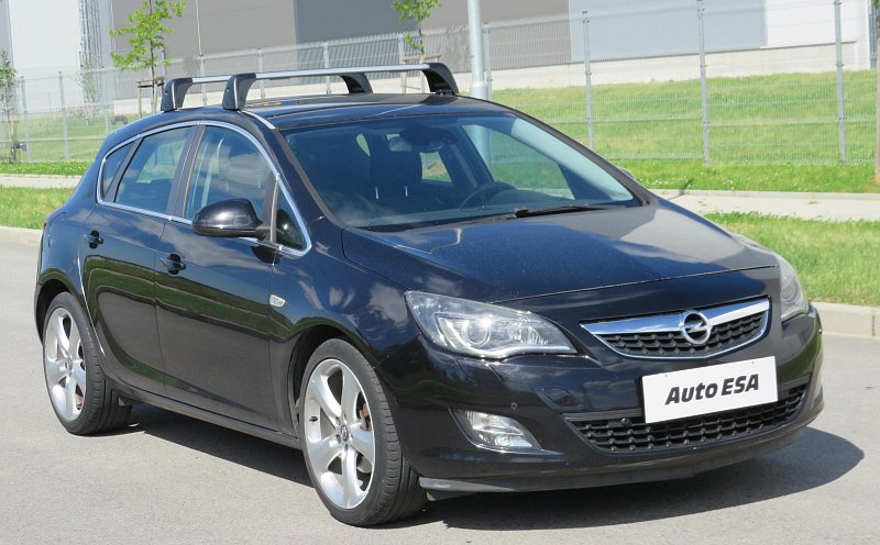 Opel Astra 1.6 T 