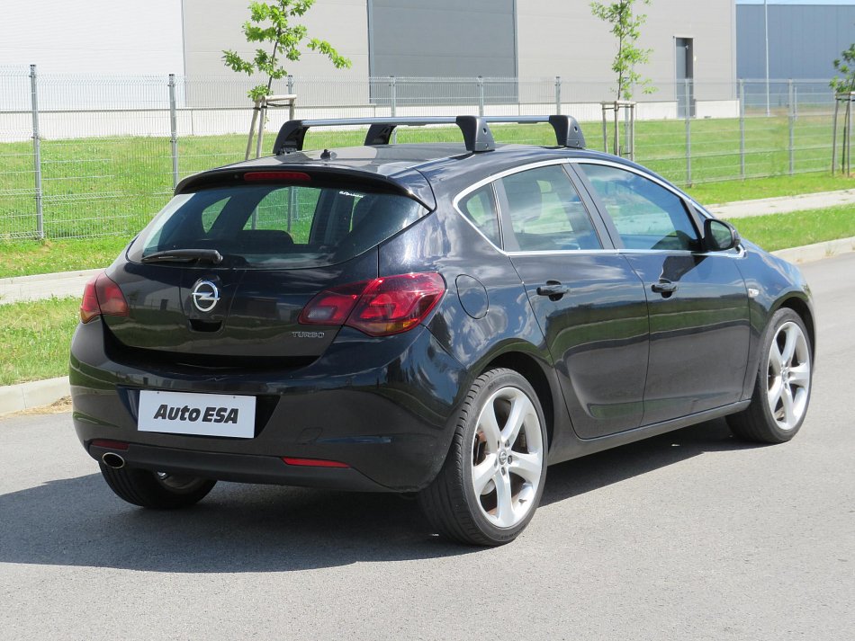 Opel Astra 1.6 T 