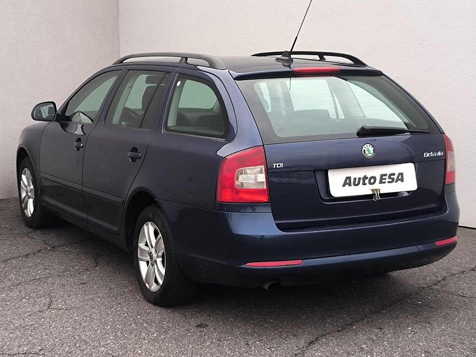 Škoda Octavia II 1.6 TDI Ambition