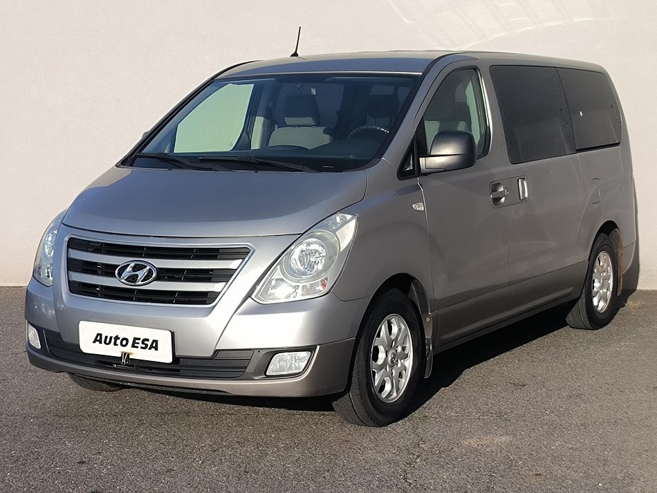 Hyundai H 1 2.5CRDi  8míst