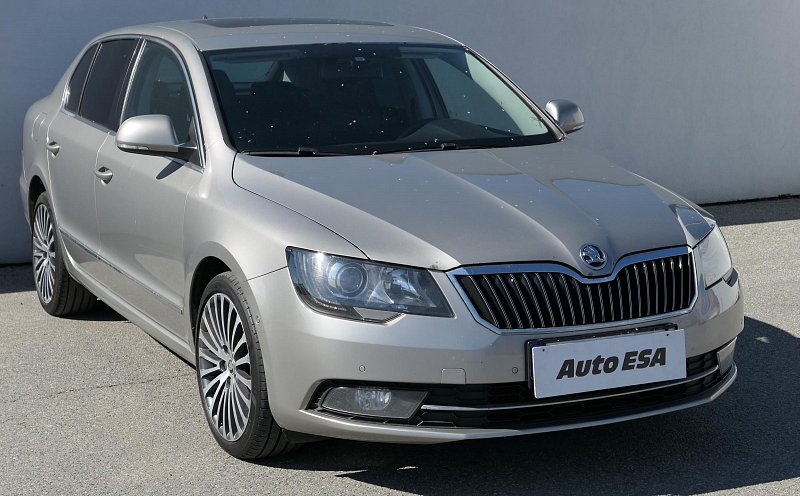 Škoda Superb II 3.6 FSi  4x4