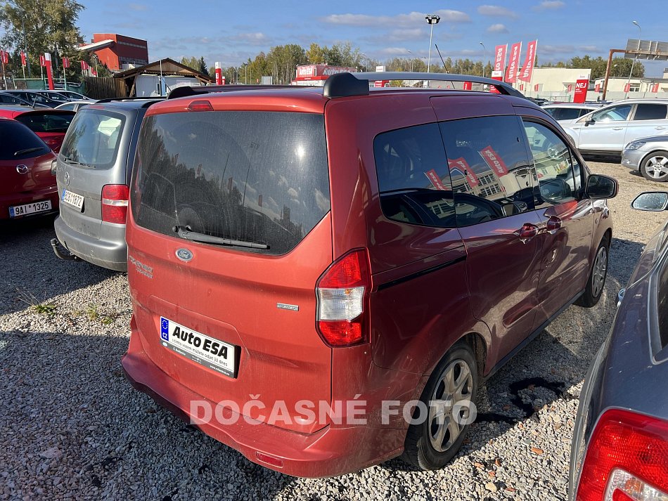 Ford Tourneo Courier 1.0T Trend