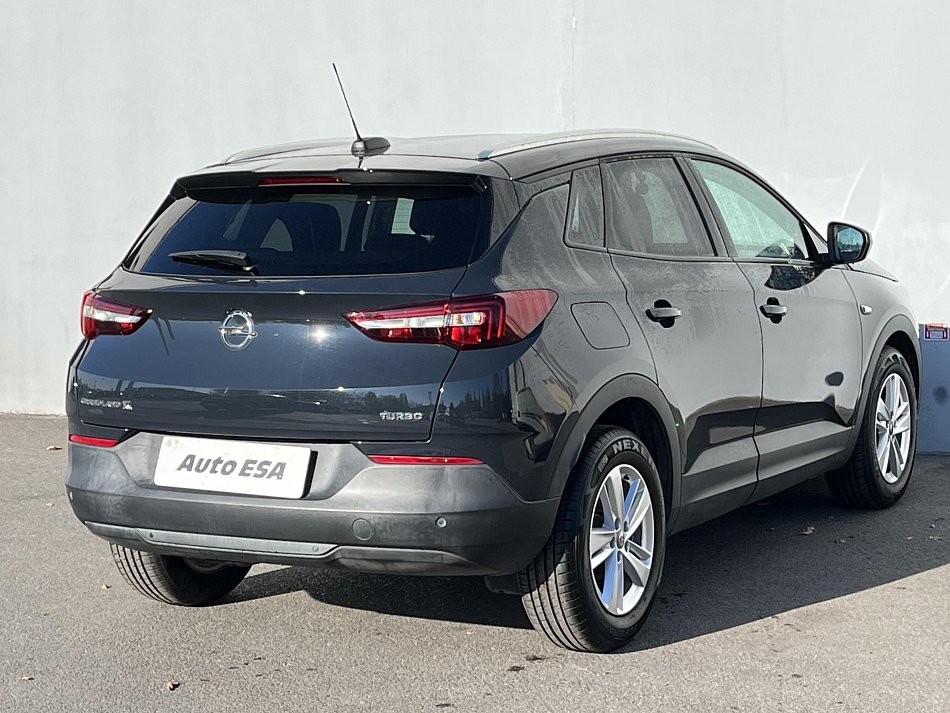 Opel Grandland X 1.2T 