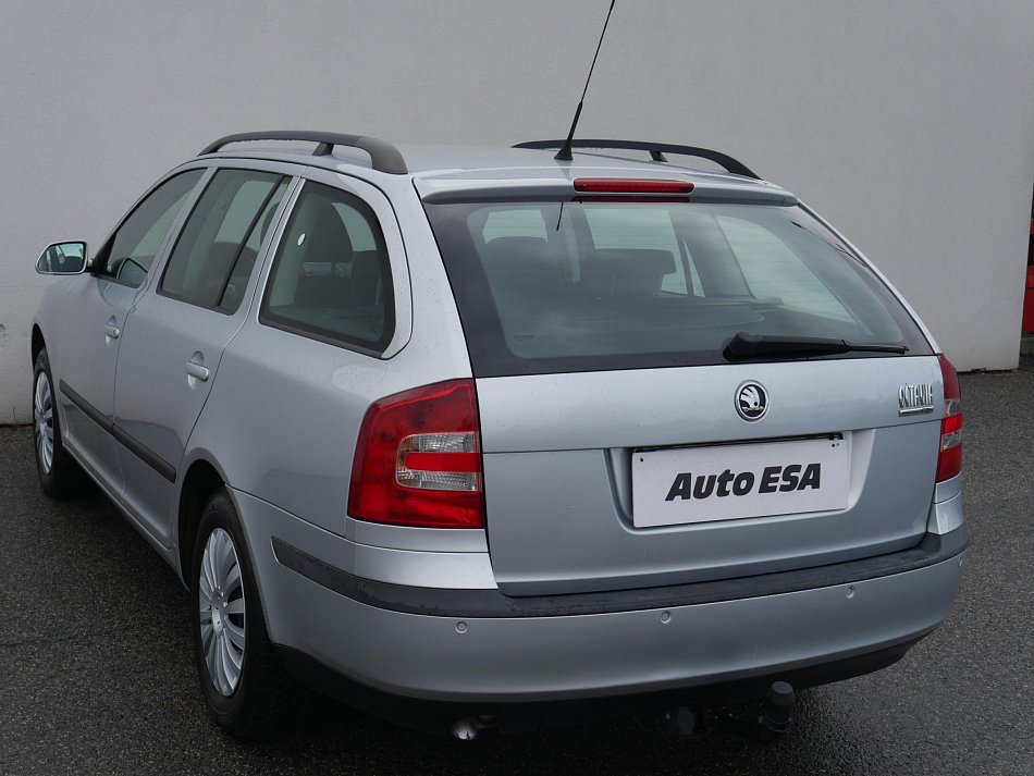 Škoda Octavia II 1.6 FSI 