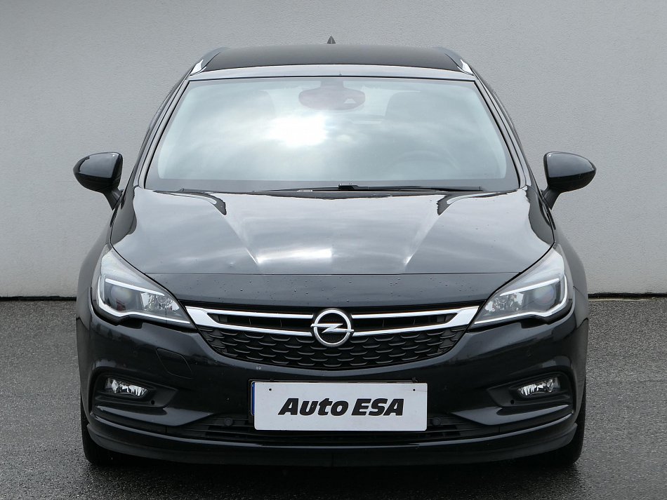 Opel Astra 1.6 CDTi 