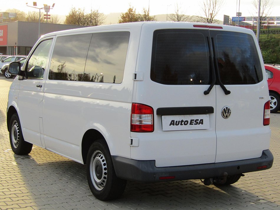 Volkswagen Transporter 2.0TDi  6míst